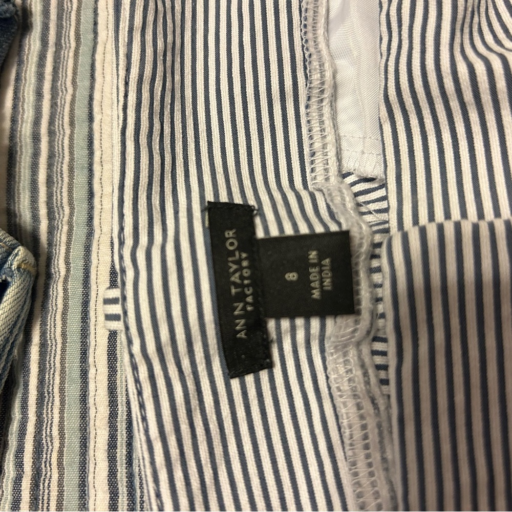 Seersucker cropped pants